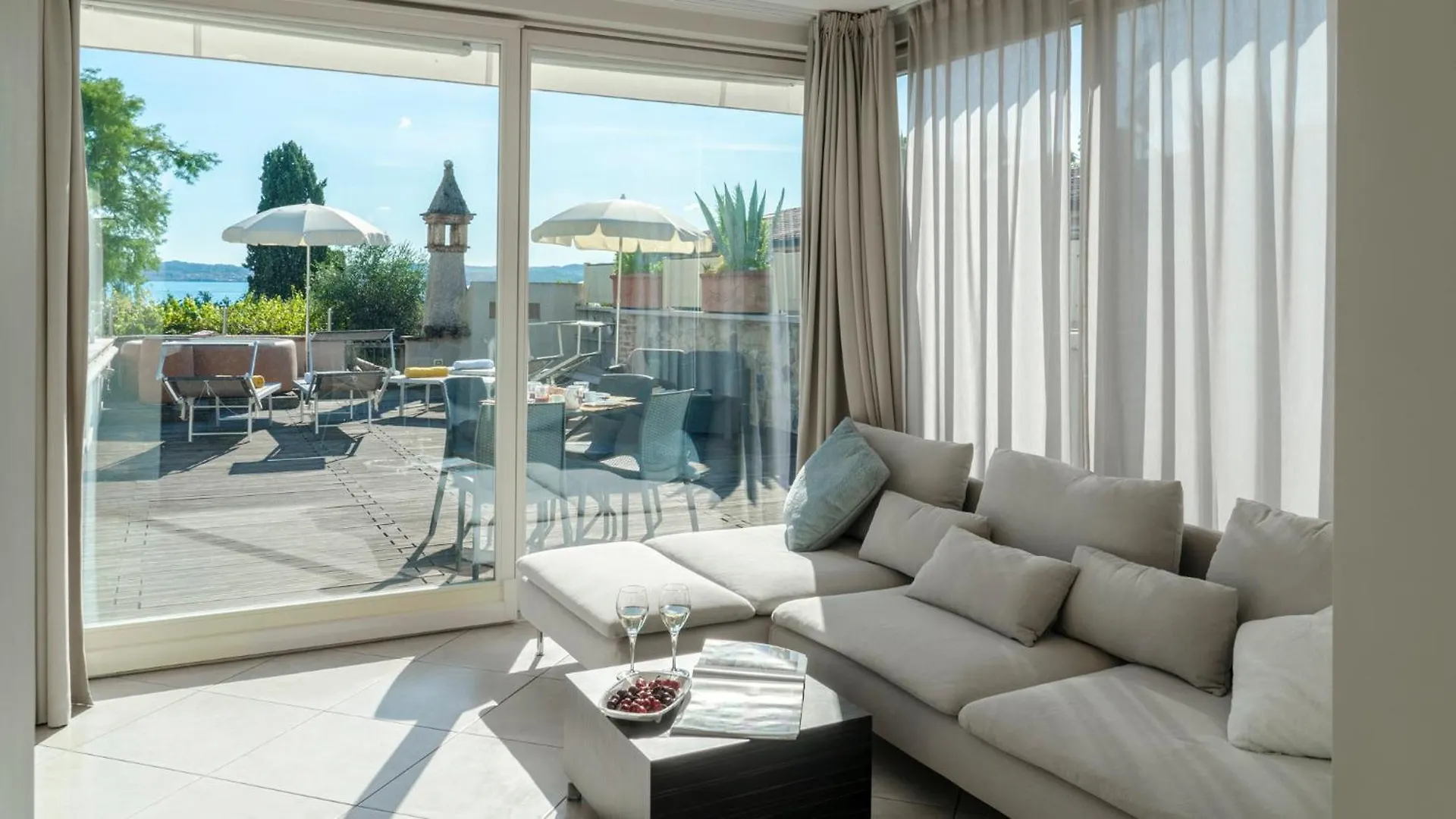Arcimboldo House 2&2, Emma Villas Sirmione İtalya